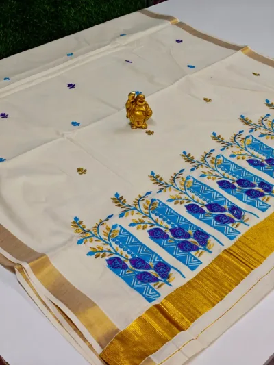 Artistic Printed Cotton Saree – Ivory & Blue